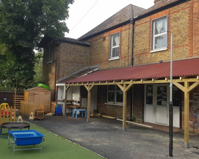 new-outside-play-area